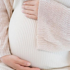 影像上，两款💬🈲机型的规格保🇲🇶持一致，均为后🌙置5000万像素👨‍👩‍👦‍👦广安助孕